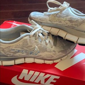 Nike free 5.0